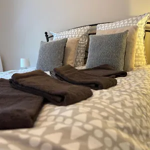 Parking Prive Gratuit, Balcon, 2 Clermont-Ferrand
