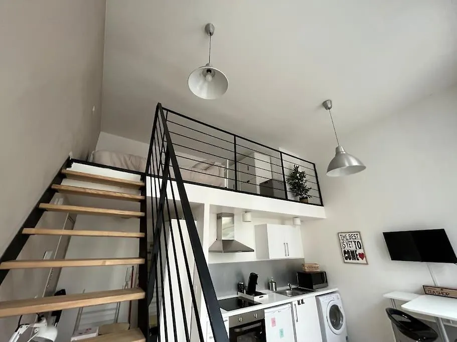 Tres Bel Appartement A 2 Pas Du Theatre Sebastopol Lille Apartament